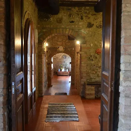 Casanova Dei Boschi * Monticchiello